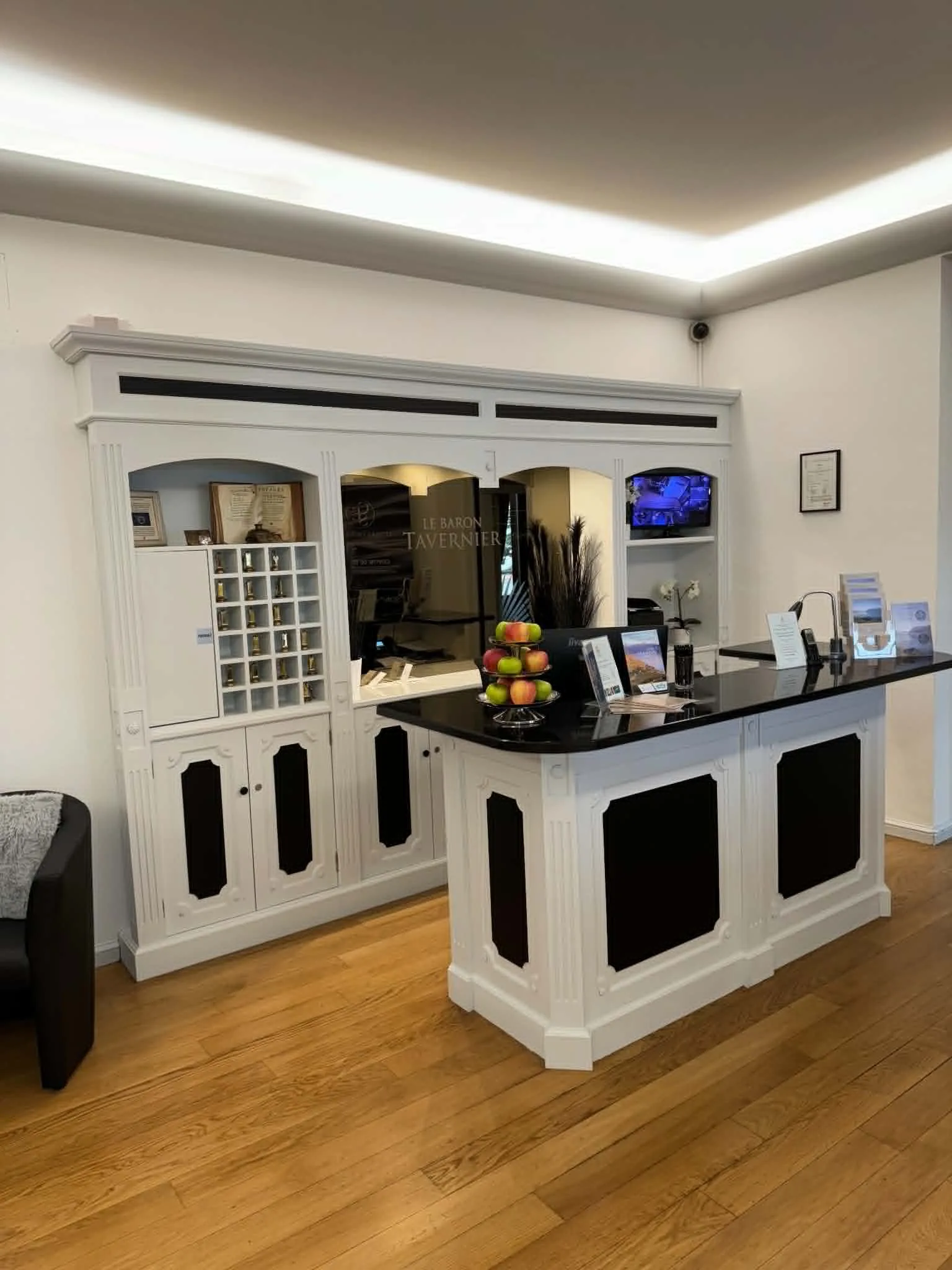 Réaménagement de la réception — Hôtel Le Baron Tavernier, Chexbres – Chexbres, Lavaux