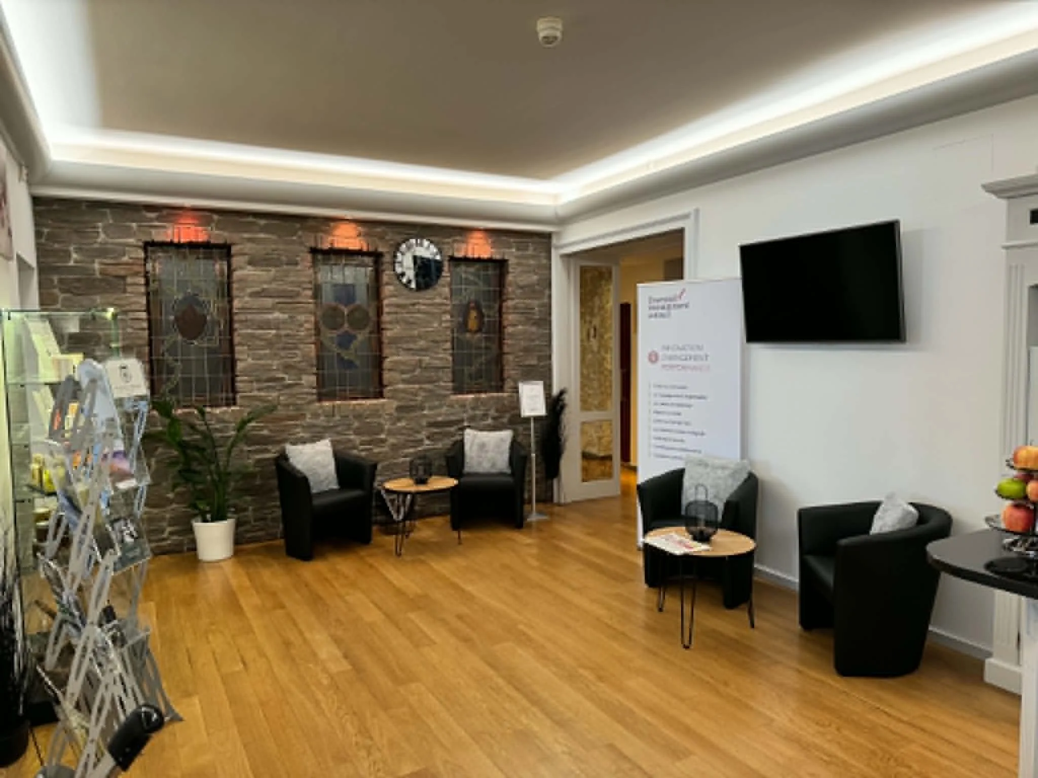 Réaménagement de la réception — Hôtel Le Baron Tavernier, Chexbres – Chexbres, Lavaux — Photo 6