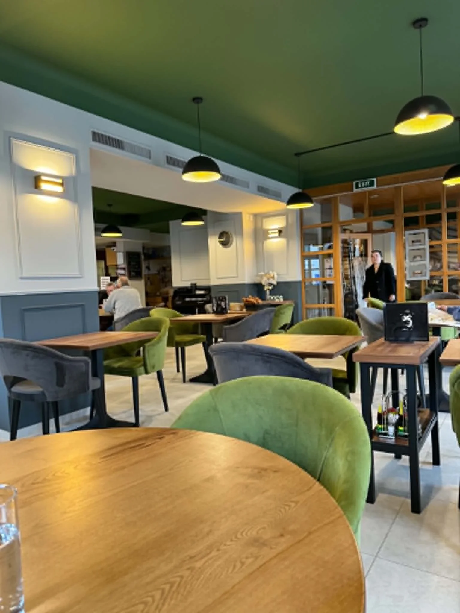 Café du Commerce — Grandson – Grandson, VD