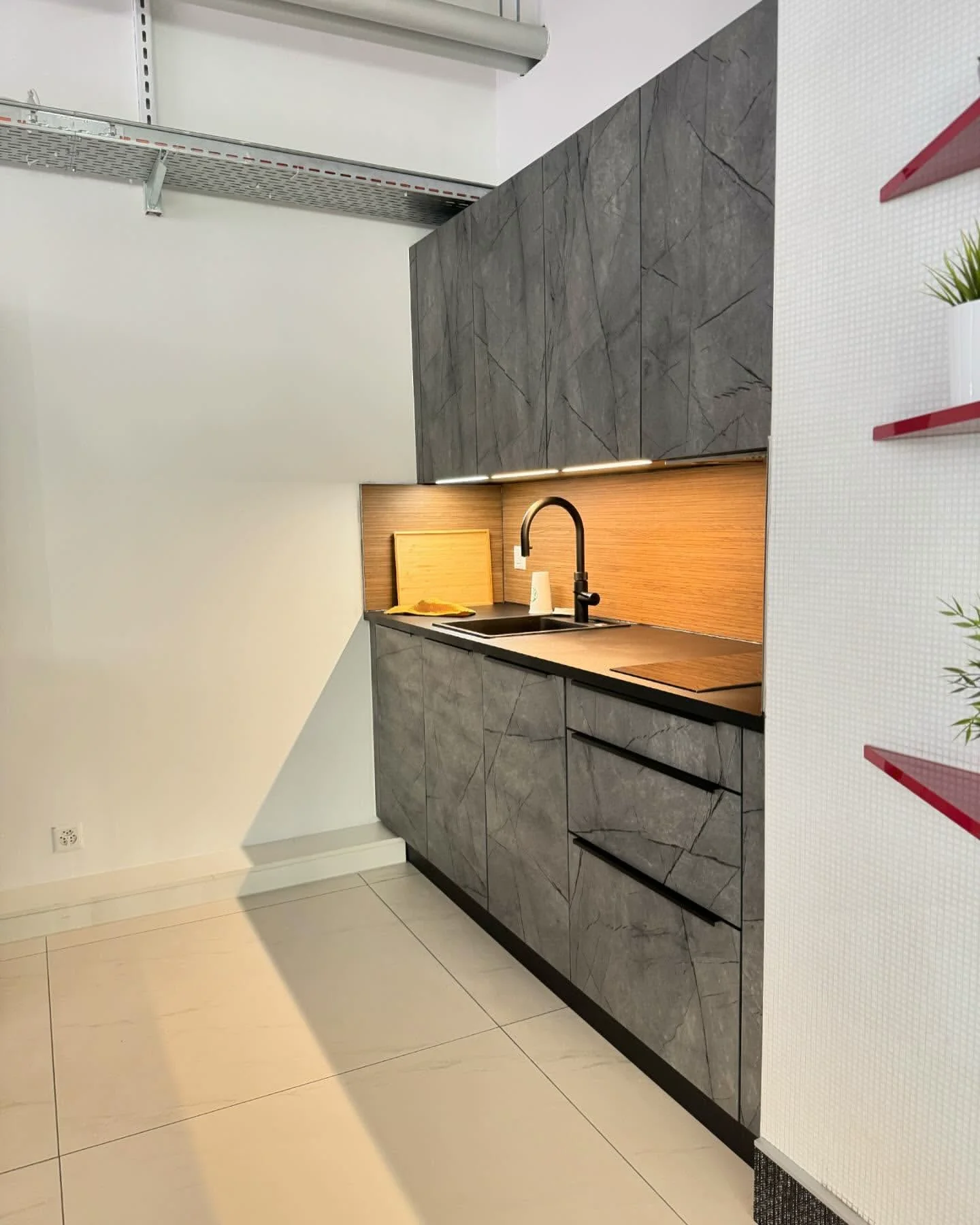 SABAG Yverdon Showroom – Yverdon-les-Bains, VD — Photo 8