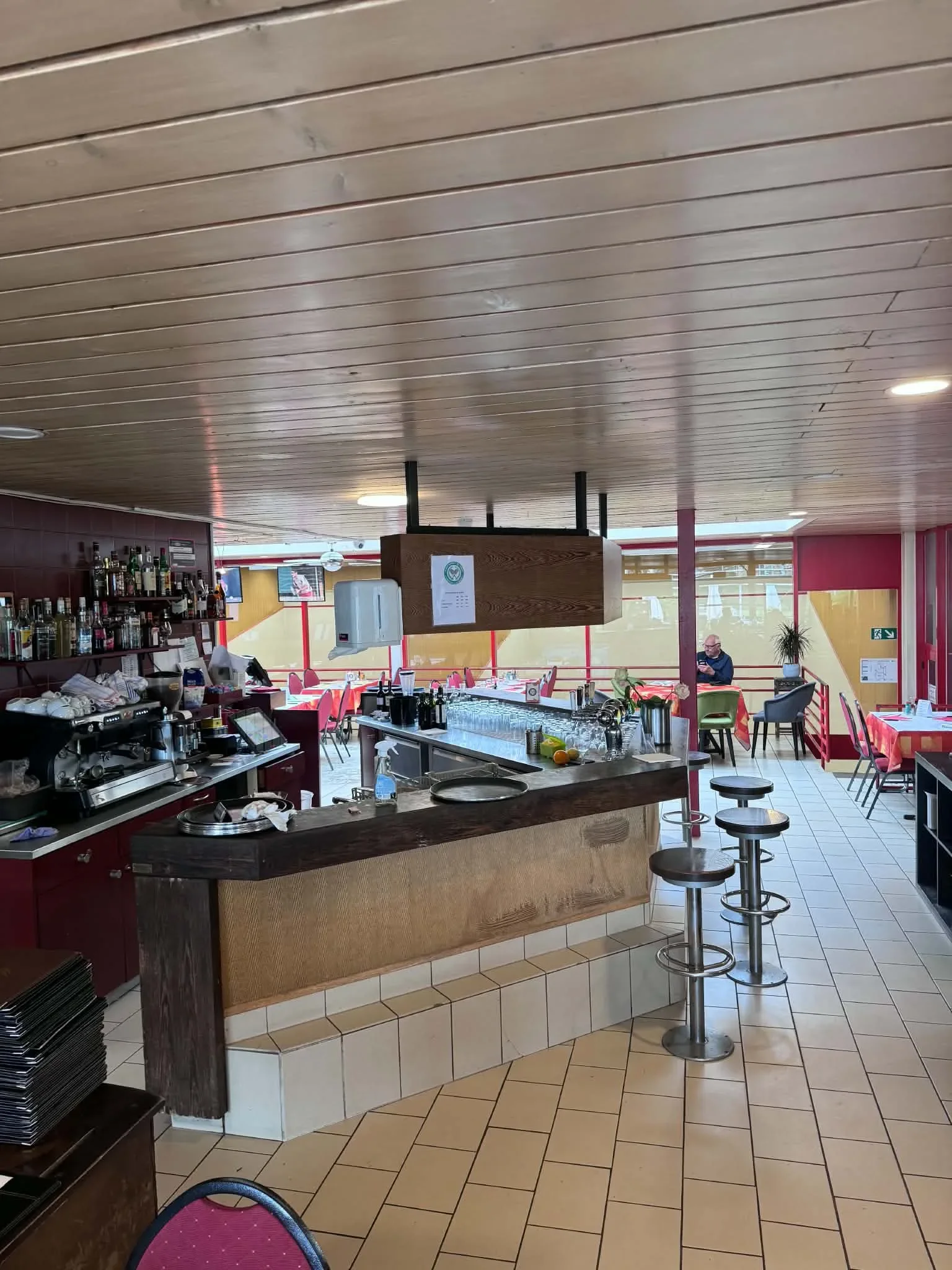 Restaurant Renovation — Restaurant du Tennis, TC Yverdon – Yverdon-les-Bains, VD