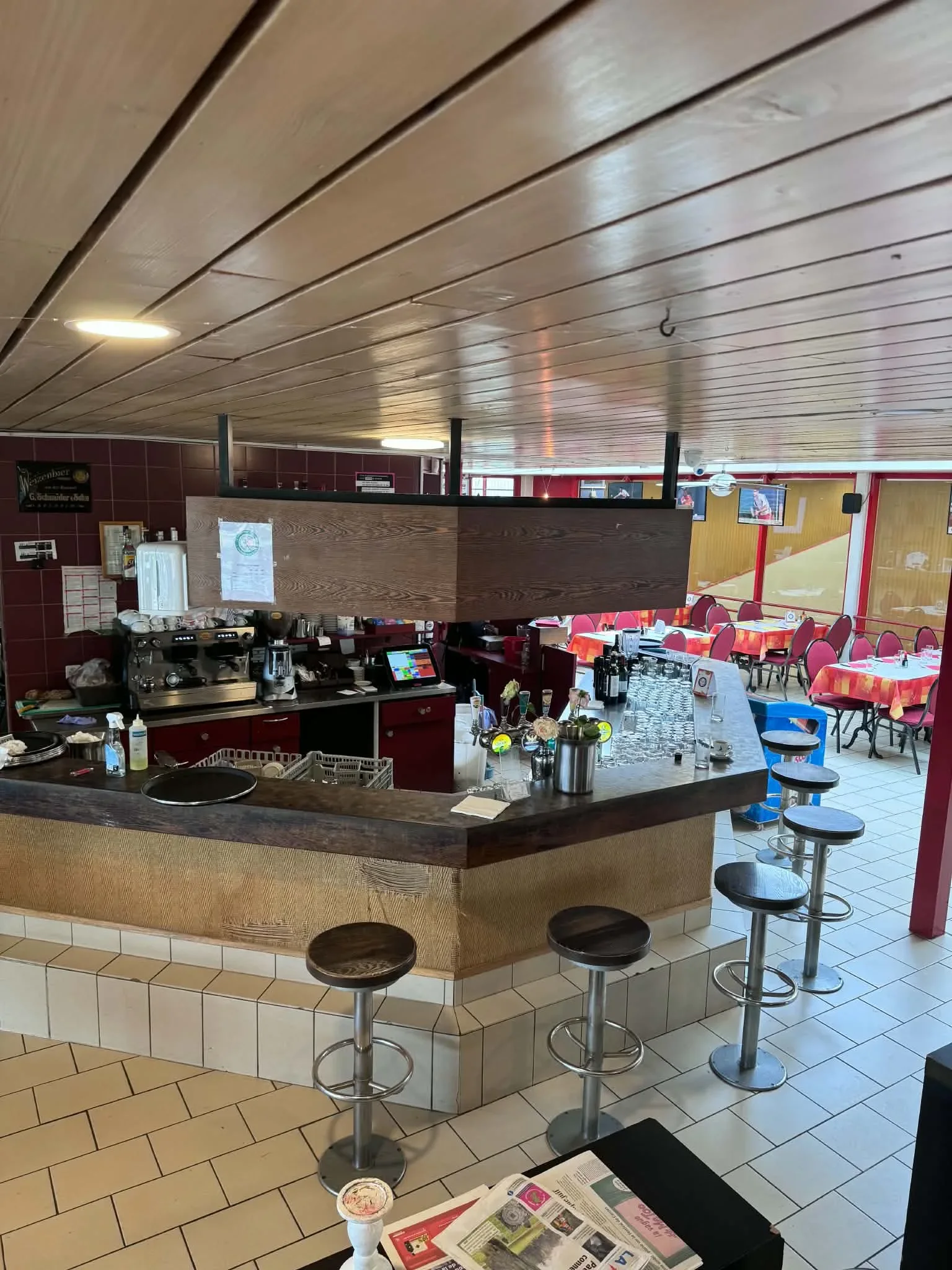 Restaurant Renovation — Restaurant du Tennis, TC Yverdon – Yverdon-les-Bains, VD — Photo 3